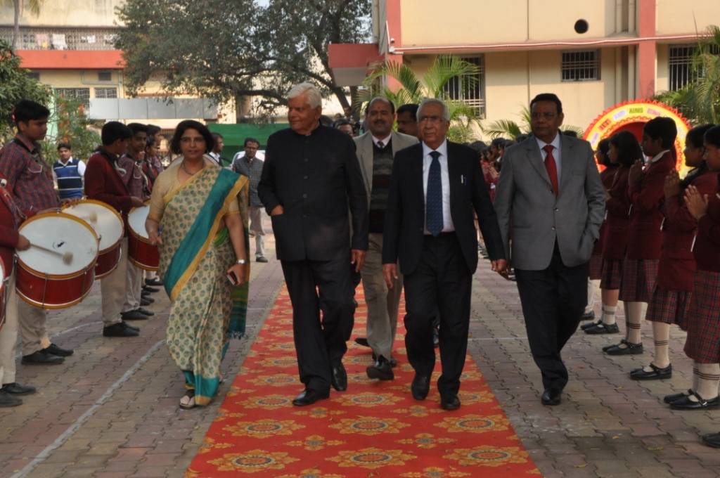 TO DAV PUBLIC SCHOOL